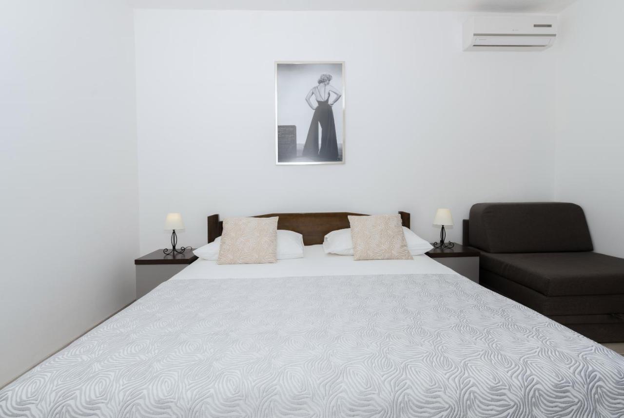 Bilin San Apartment Baska Voda Room photo
