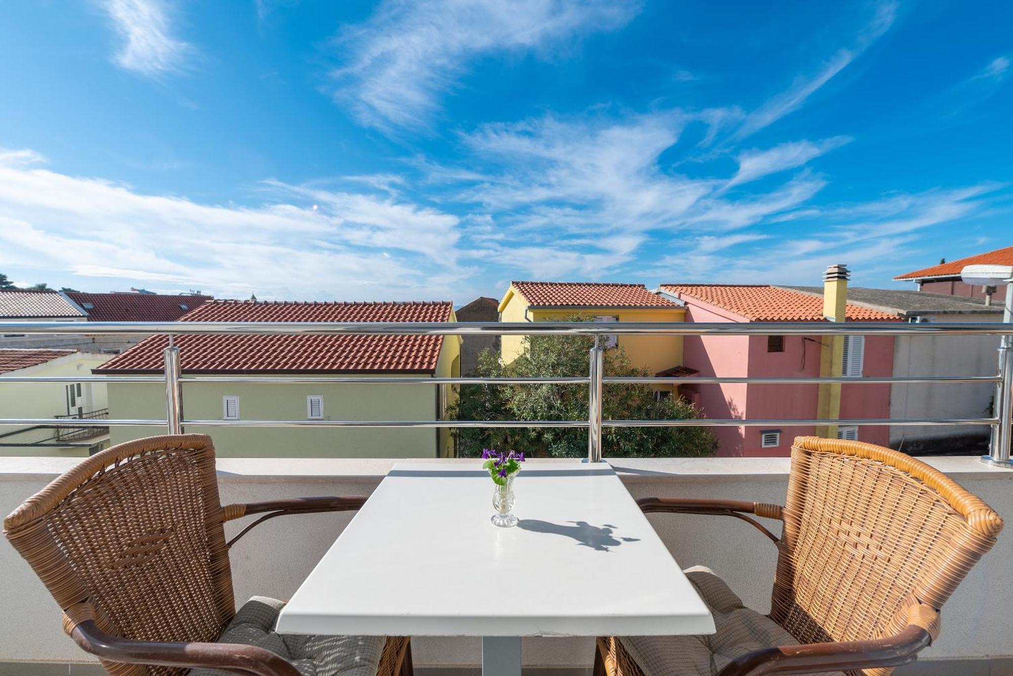 Bilin San Apartment Baska Voda Room photo