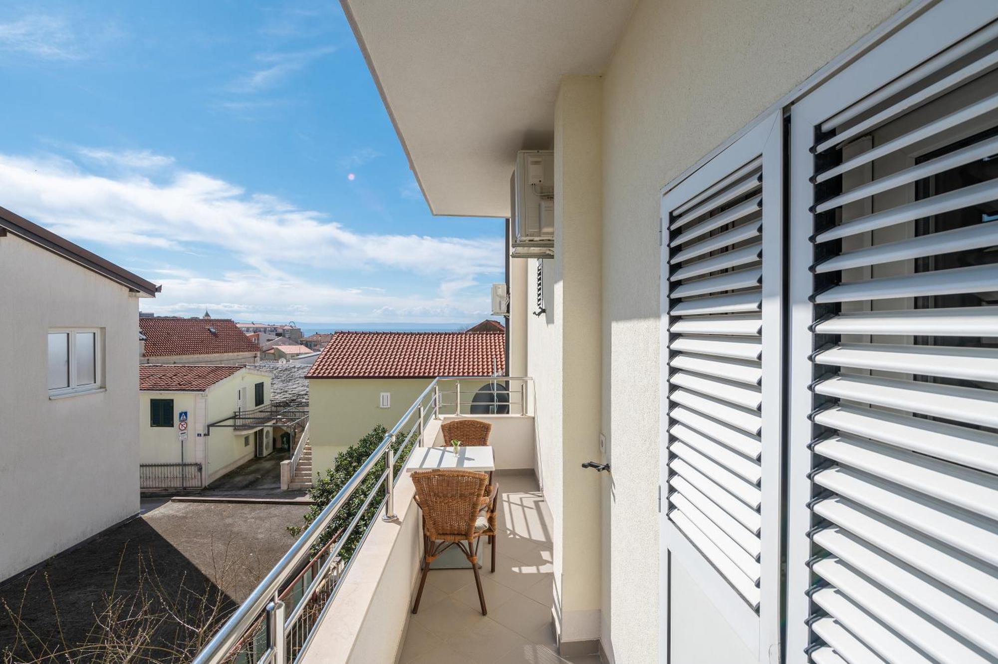 Bilin San Apartment Baska Voda Room photo